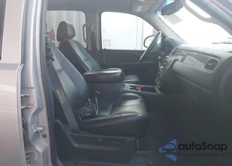 2007 Chevrolet Avalanche 1500 Ltz из США, поврежденный, VIN 3GNEC12JX7G127344